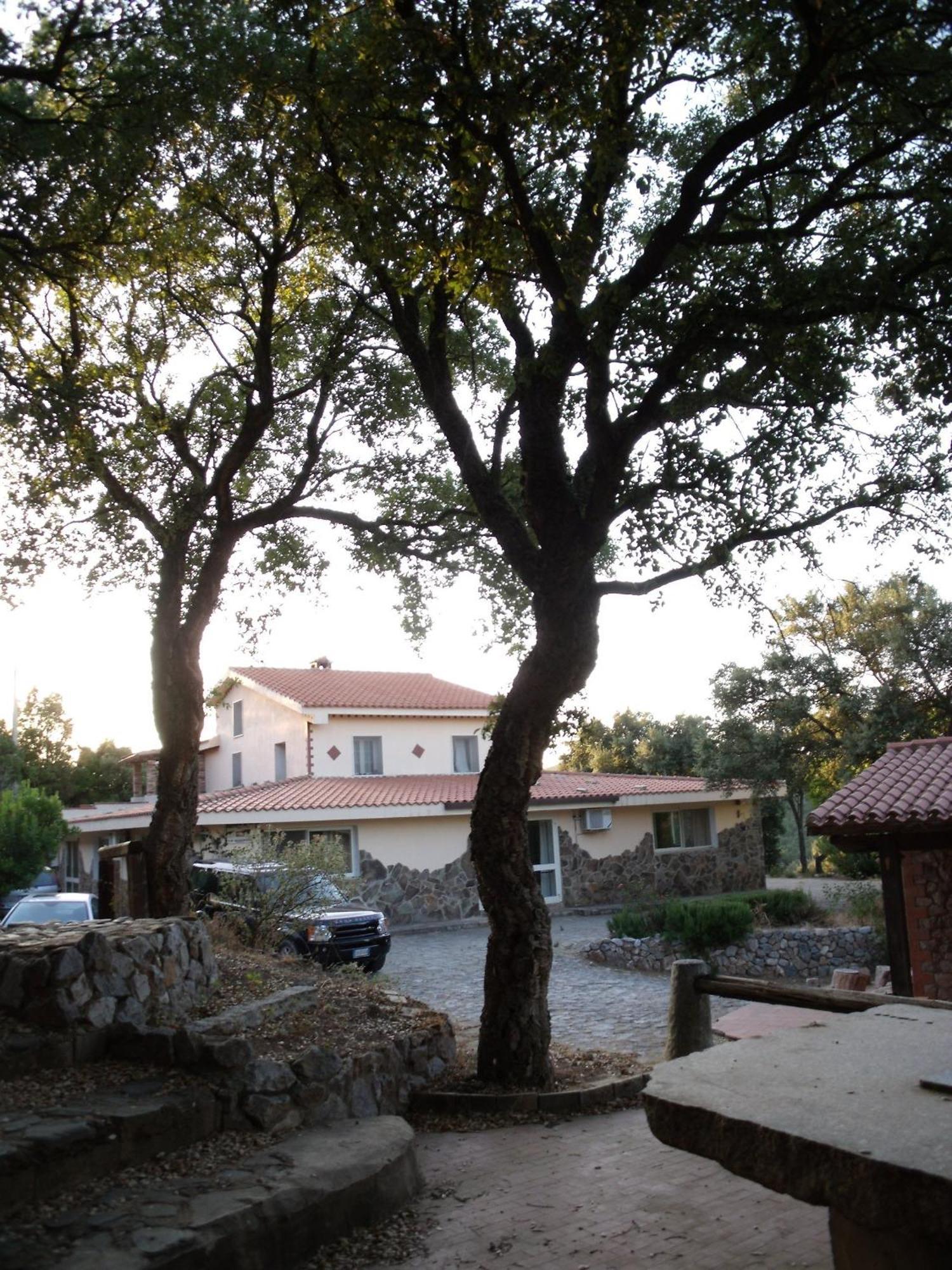 בית הארחה ארבוס 	La Quercia מראה חיצוני תמונה